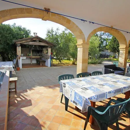 Semesterbostad Mirto House