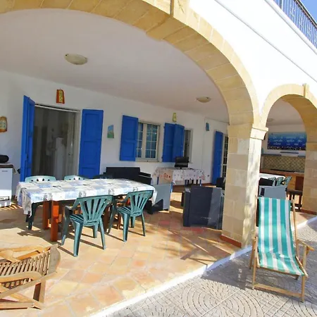 Mirto House Semesterbostad